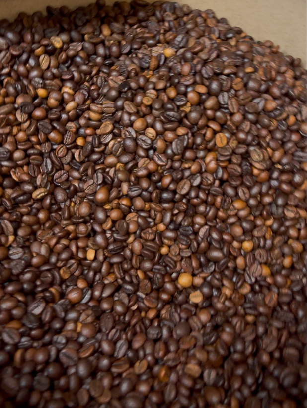 قهوه ۱۰۰ روبوستا فول کرما 1kg